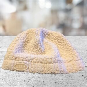 Bundle me baby beanie by JJ collections